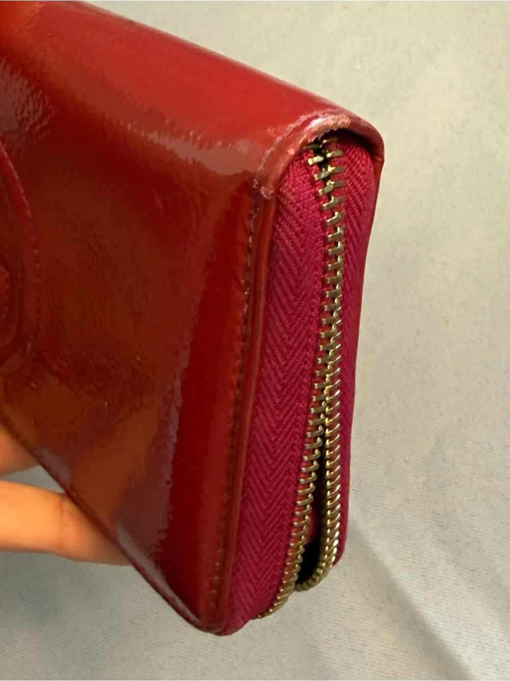Gucci SoHo Patent Leather Zip Wallet - Picture 8 of 12